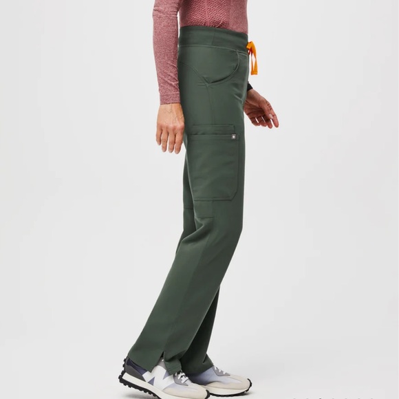 Figs Kade scrub bottoms - Picture 3 of 8